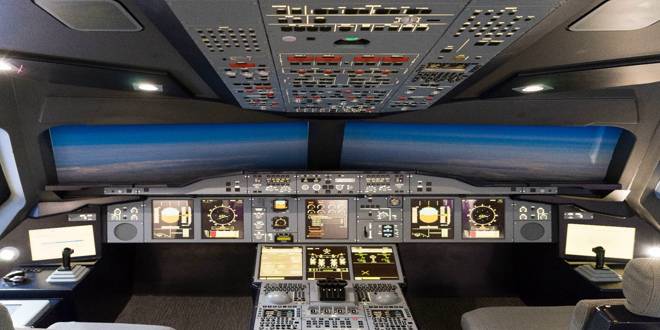New style of airplane pilot training with flight simulator technology 01 - سبک جدید آموزش خلبانی هواپیما با فناوری شبیه ساز پرواز