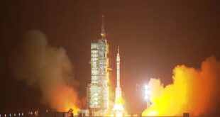 63005971 310x165 - ۳ فضانورد چینی به سمت ایستگاه فضایی چین رفتند