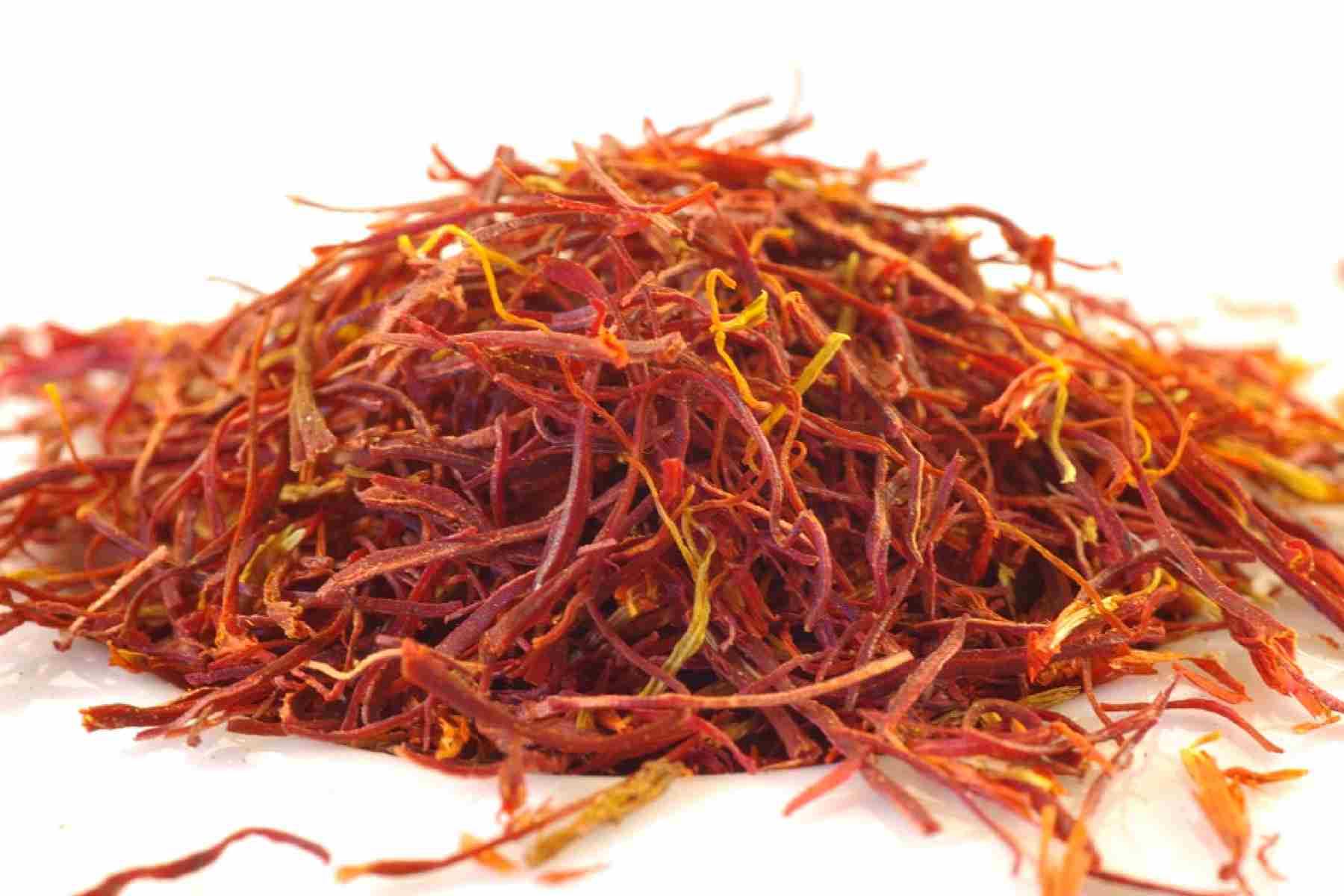 saffron threads - طلای سرخ در چنگال فله‌فروشی!